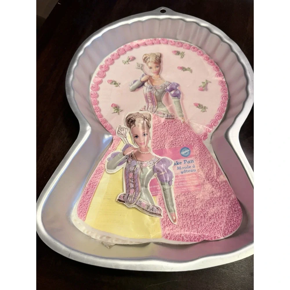 Wilton Barbie Cake Pan - Aluminum - #2105-8900 Dreamtime Princess. face plate